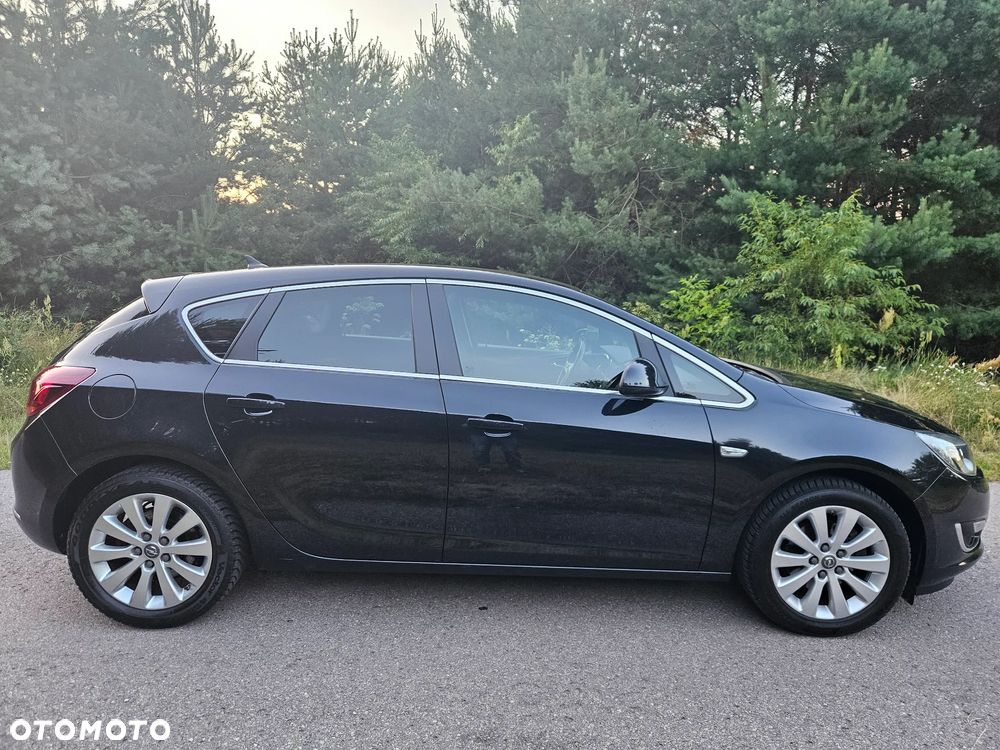 Opel Astra 2.0 CDTI Exklusiv - 7