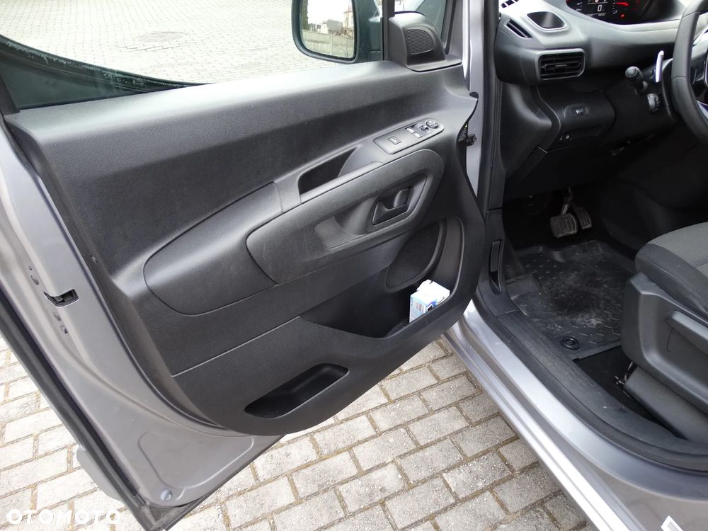 Peugeot Partner - 25
