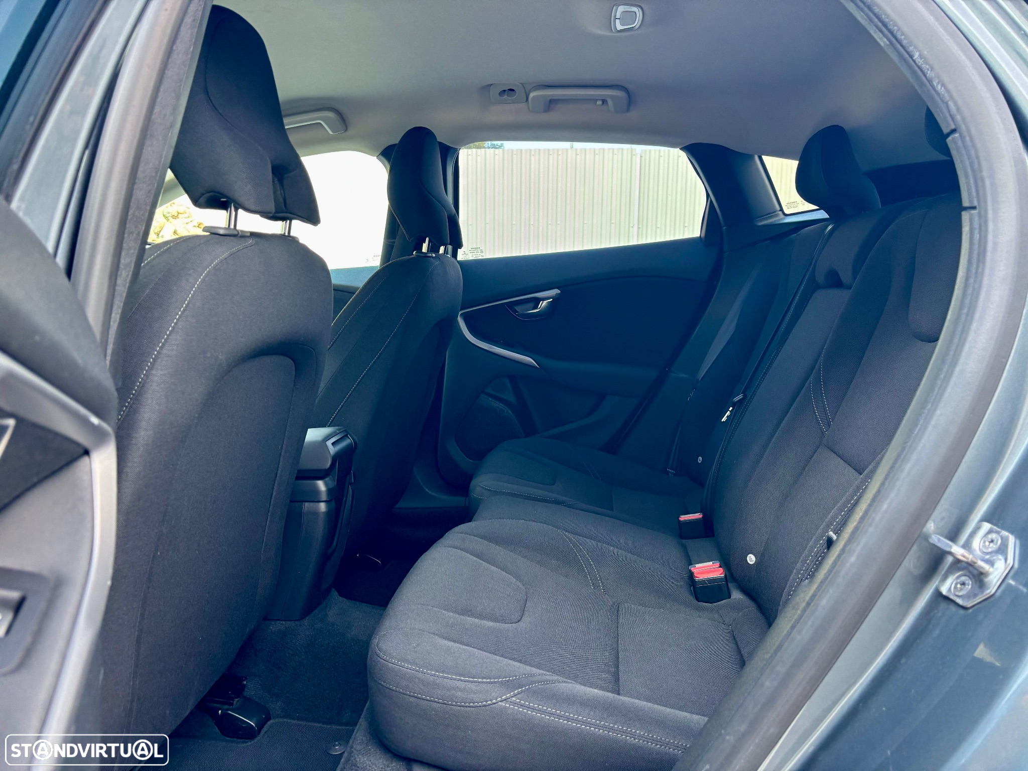 Volvo V40 1.6 D2 Kinetic Eco - 43