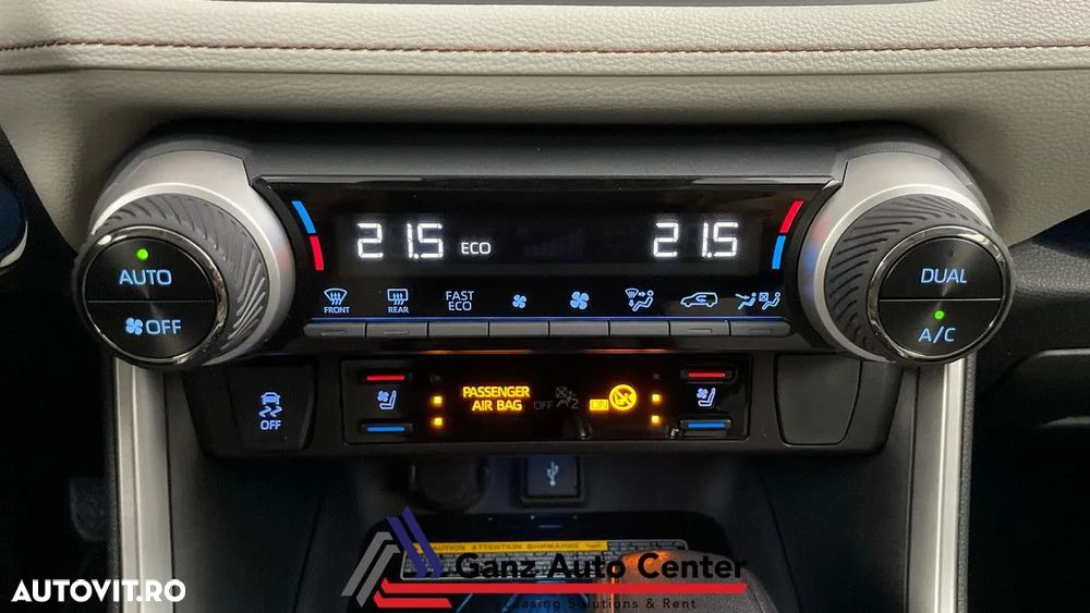 Toyota RAV4 2.5 Hybrid VVT-iE 4x4 Luxury Premium - 11