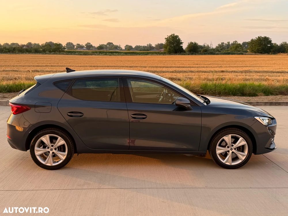 SEAT Leon 2022 — imagine 3