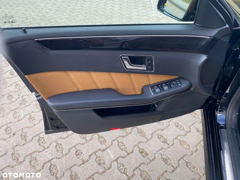 Mercedes-Benz Klasa E 350 CGI BlueEff Avantgarde - 9