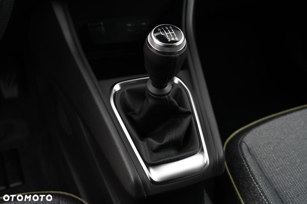 Renault Captur 1.0 TCe Techno - 21