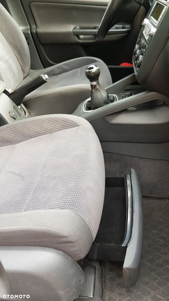 Volkswagen Jetta 1.9 TDI DPF Comfortline - 10