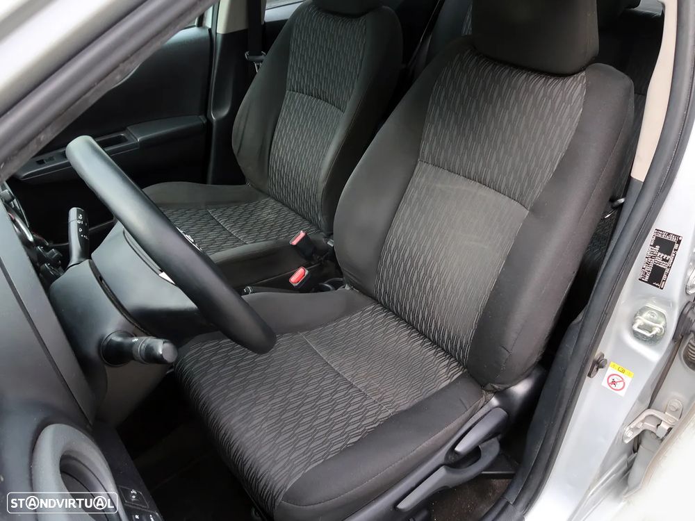 Toyota Yaris 1.0 VVT-i ACtive+AC - 11