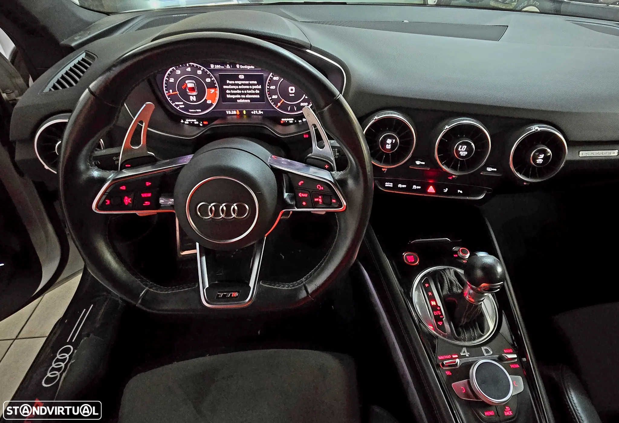 Audi TTS Coupé TFSI quattro S tronic - 24