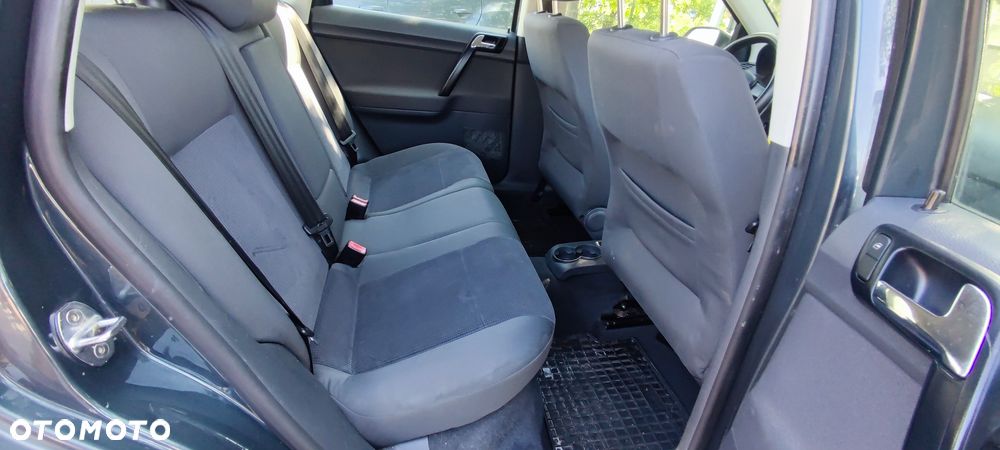 Volkswagen Polo 1.4 16V Highline - 17