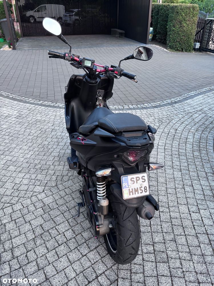 Yamaha Aerox - 4