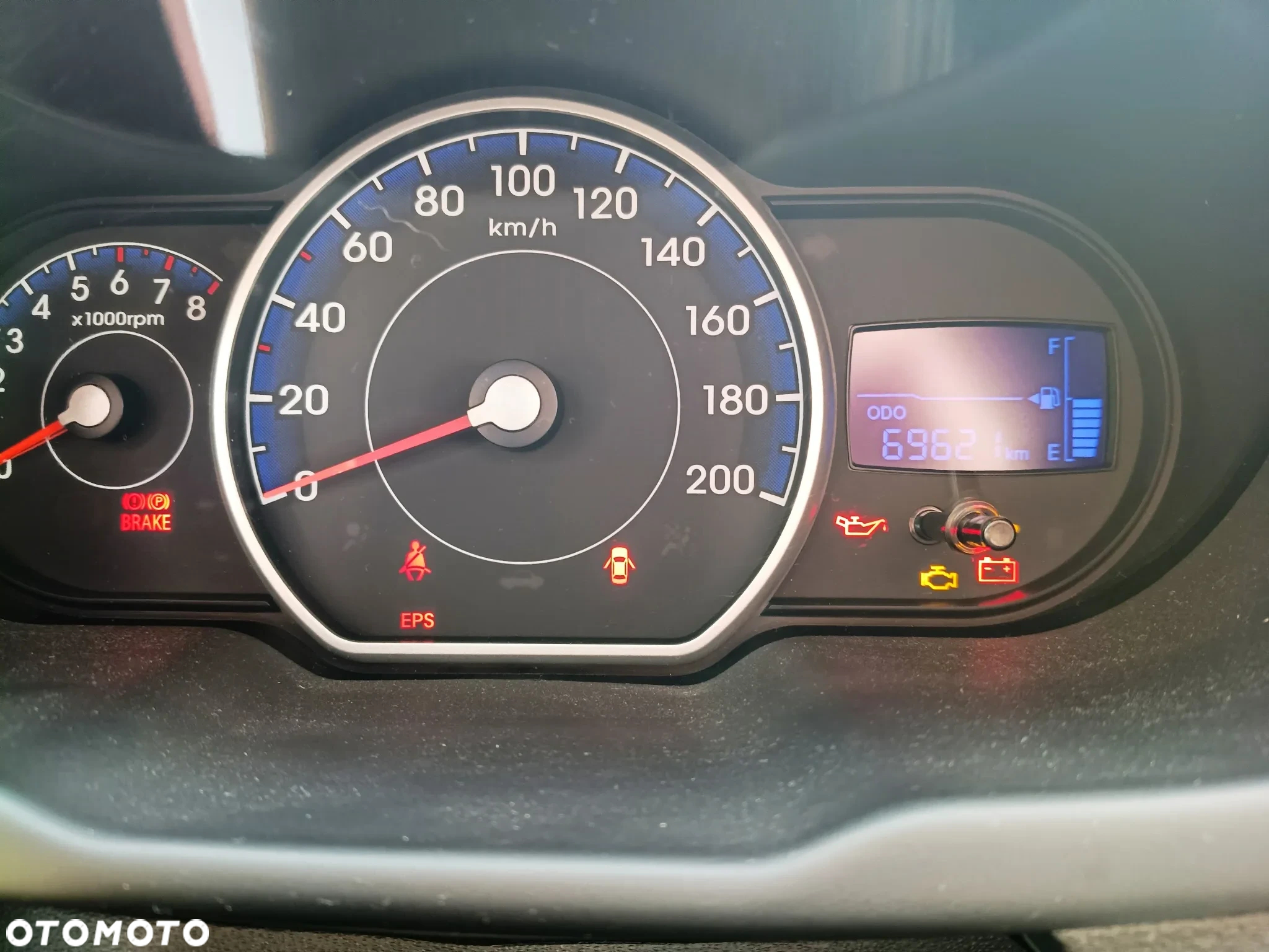 Hyundai i10 1.1 Comfort - 10
