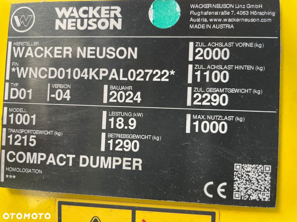 Wacker Neuson D01 1001 Nowe Wozidło Budowlane Rolnicze 4x4. Ładowność 1 tona. Wysokie podnoszenie+KIPER Wysoki! Maszyna sprowadzona z Norwegii. Jest to nowa maszyna przebieg 4.4 mtg.  Kupione w Norweskim salonie z Ekspozycji sklepowej! Stało tylko na pokaz! Silnik Yanmar 3cyl. Potężna moc a maszyna bardzo mała i zwinna. Szybka wolna jazda. Oświetlenie rozbudowane. Wielka Okazja! Jazda Rewers. Hydrostatic! Wielka Okazja - 27
