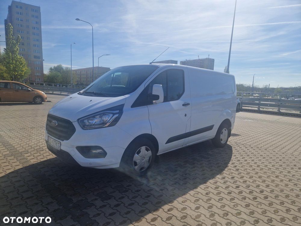 Ford TRANSIT CUSTOM - 2