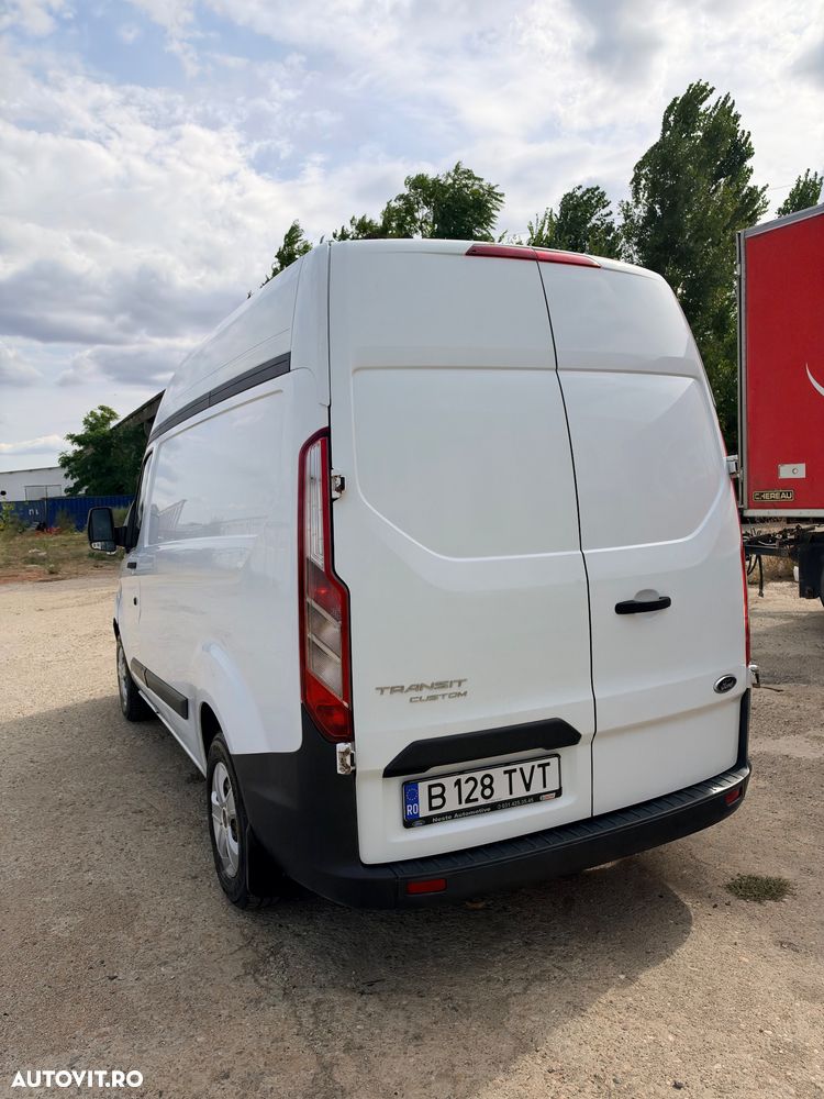 Ford Transit Custom - 14
