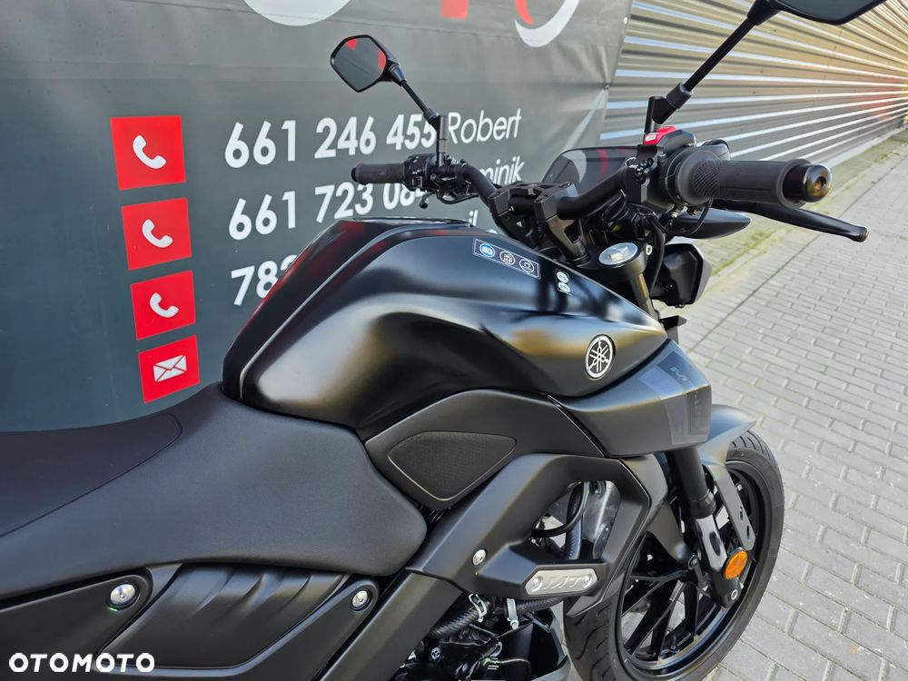 Yamaha MT - 22