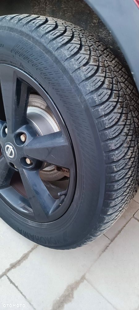 Nissan Qashqai 2.0 dCi 4x4 Tekna - 11