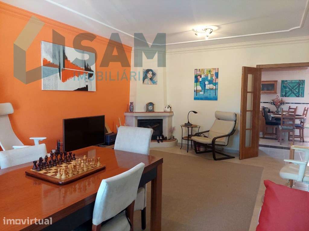 Excelente Moradia T3 com Piscina, Garagem e Zona de Lazer - Grande imagem: 4/33
