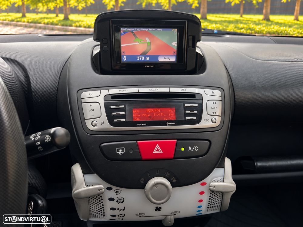 Toyota Aygo 1.0 X-Play+AC+X-Touch - 16