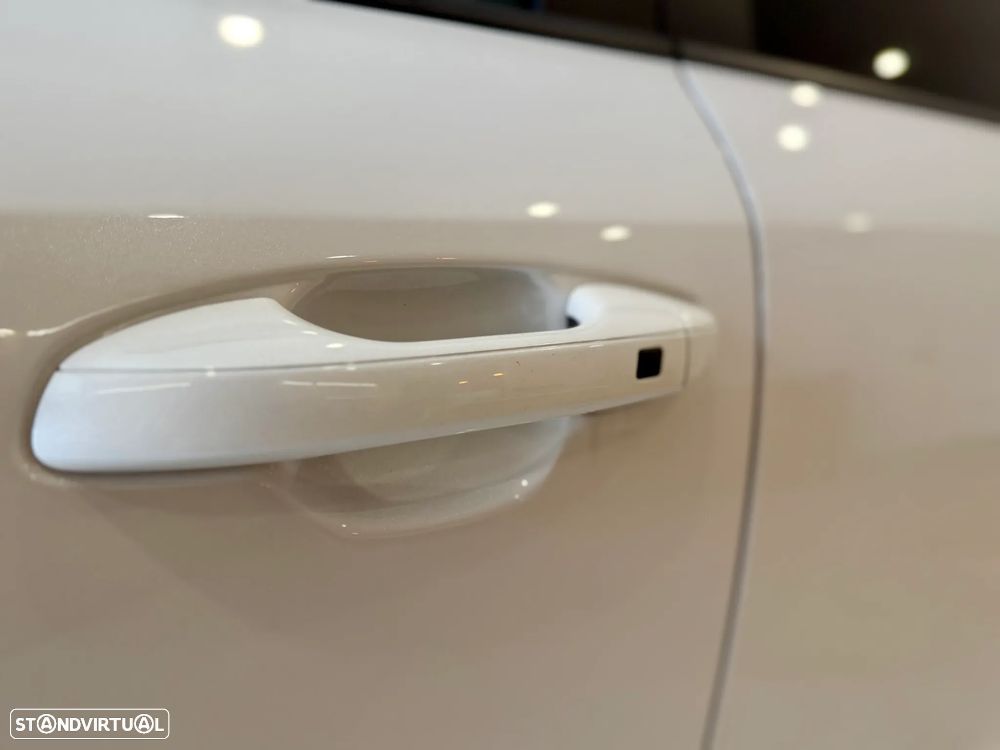 Kia Niro 1.6 GDi HEV Tech - 11