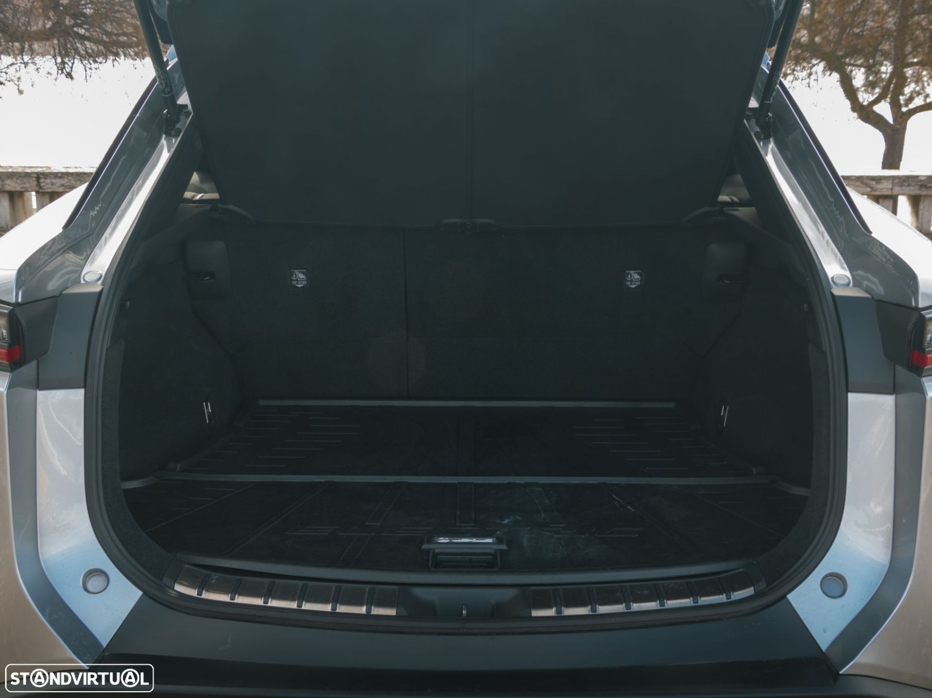 Lexus rz-450e Executive Plus - 15
