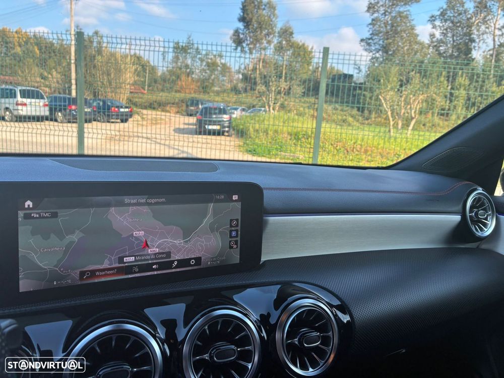 Mercedes-Benz CLA 250 - 29