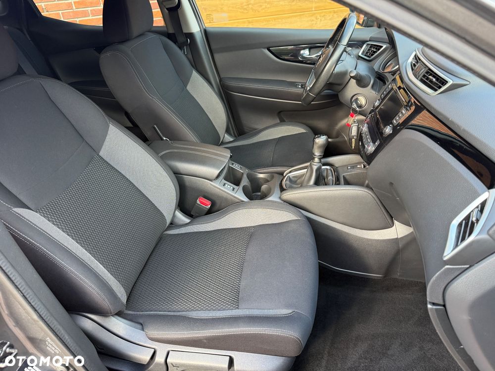 Nissan Qashqai 1.3 DIG-T Tekna EU6d - 10