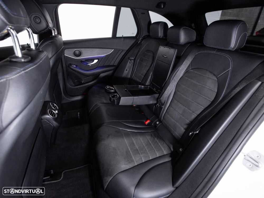 Mercedes-Benz C 300 de AMG Line - 11