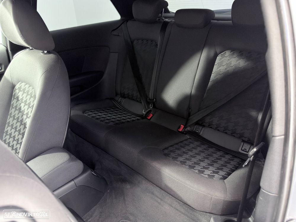 Audi A3 1.6 TDI Sport - 12