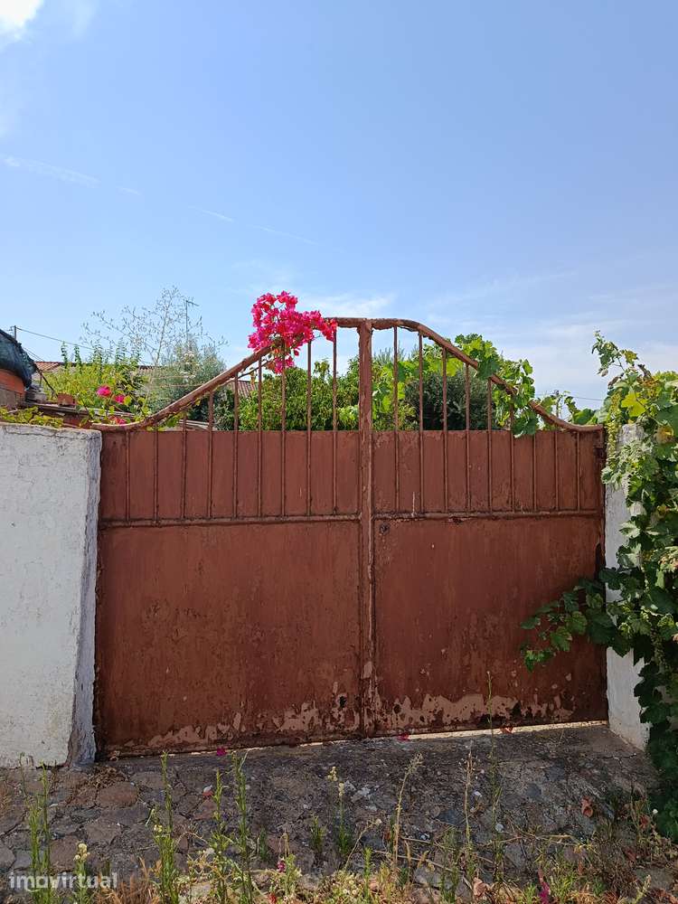 Moradia T4 com Jardim e Garagem em Vila Ruiva - Grande imagem: 3/4