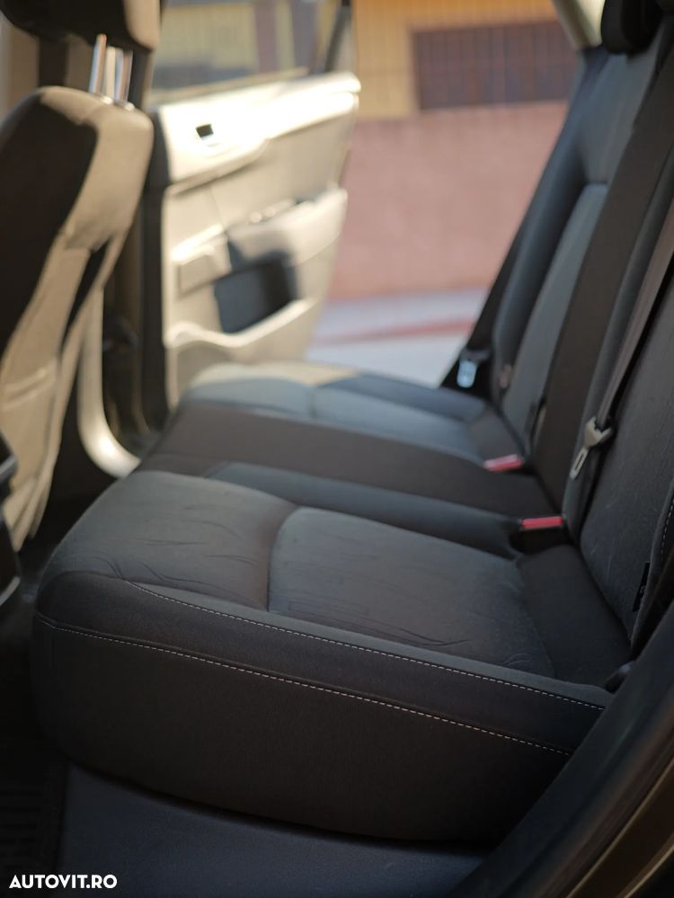 Citroën C4 e-HDi 115 Exclusive - 5