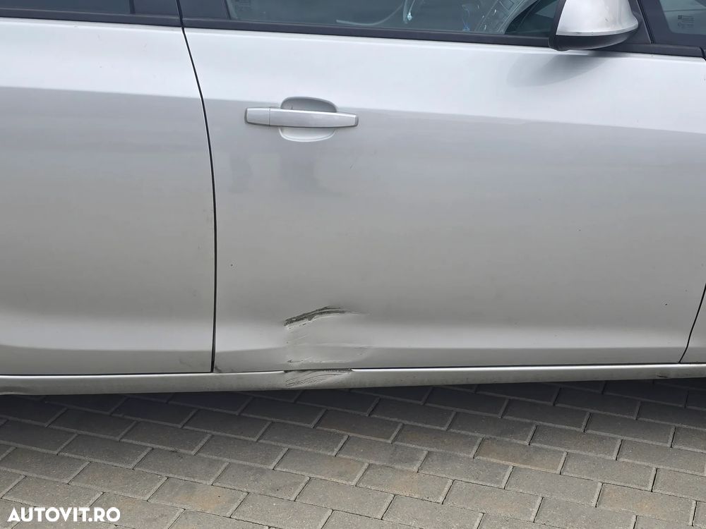 Opel Astra 1.7 CDTI DPF 150 Jahre - 16