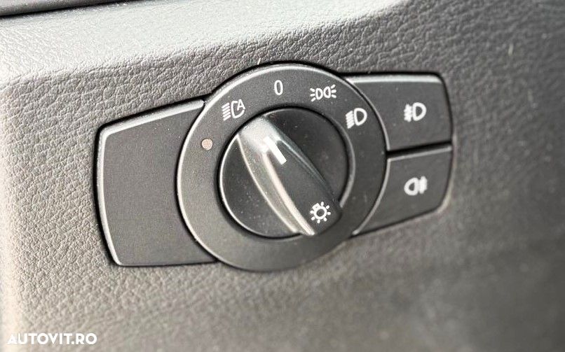 BMW X1 xDrive18d Aut. Sport Line - 24