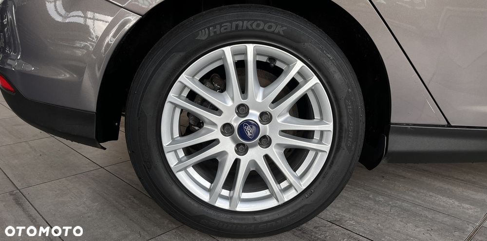Ford Focus 1.6 EcoBoost Titanium - 8