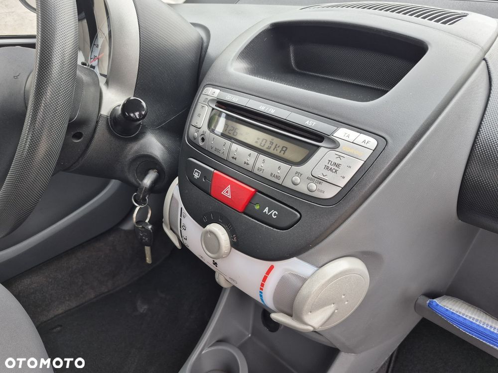 Peugeot 107 - 8