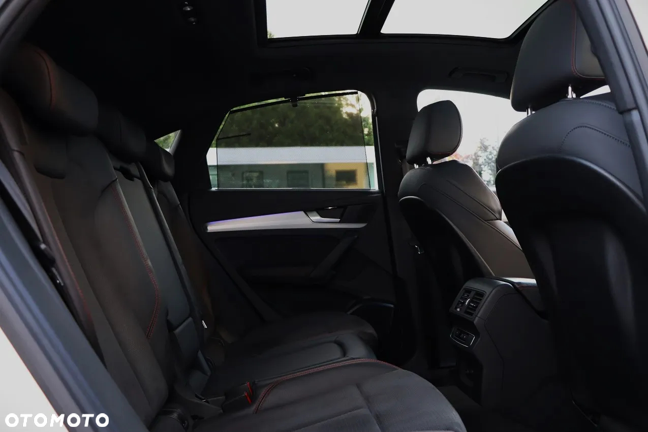 Audi Q5 Sportback - 25
