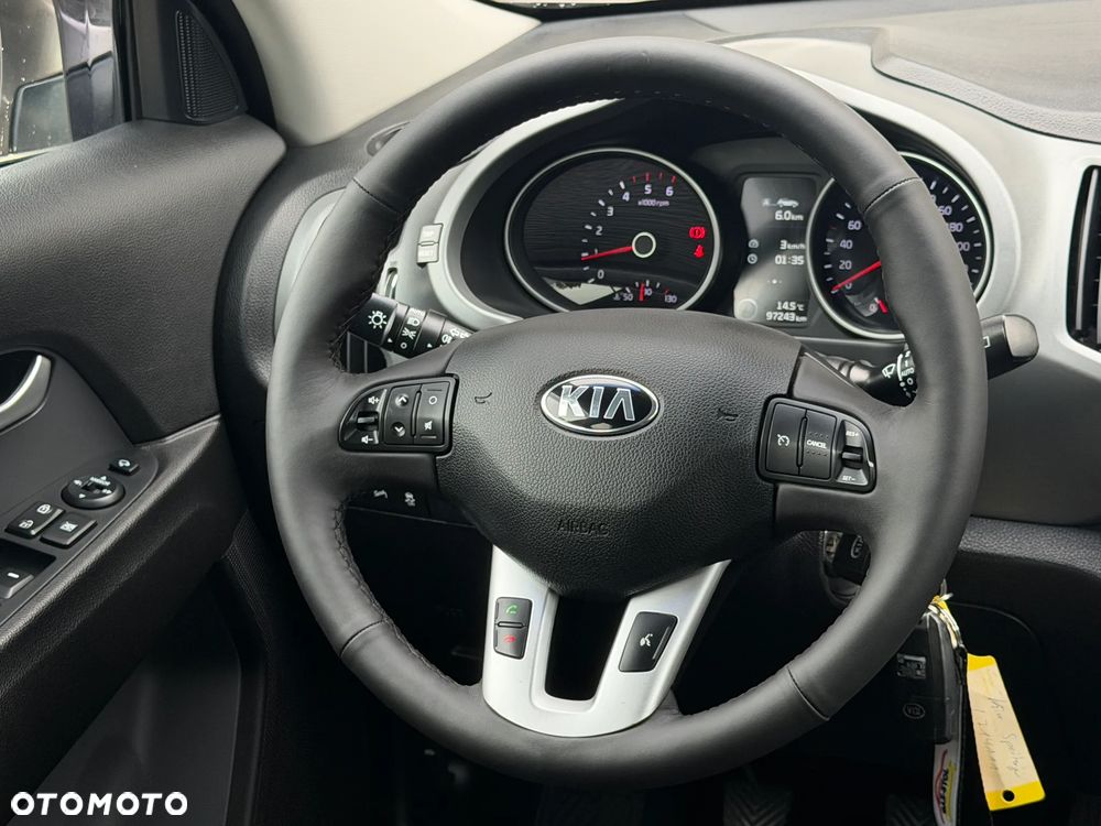 Kia Sportage 2.0 CRDI 4WD Fifa World Cup Edition - 30