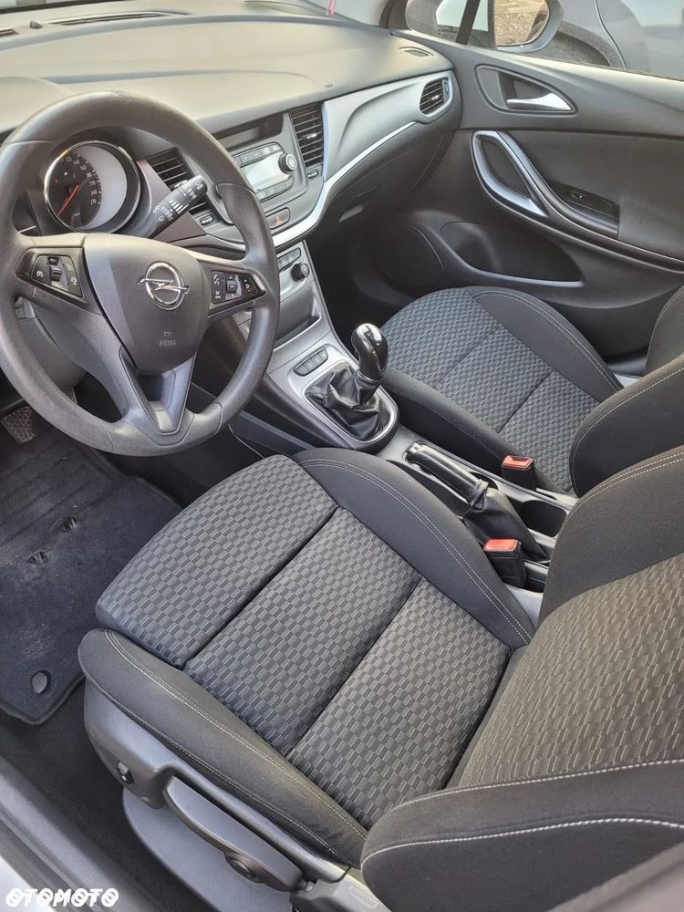 Opel Astra 2016 photo 5