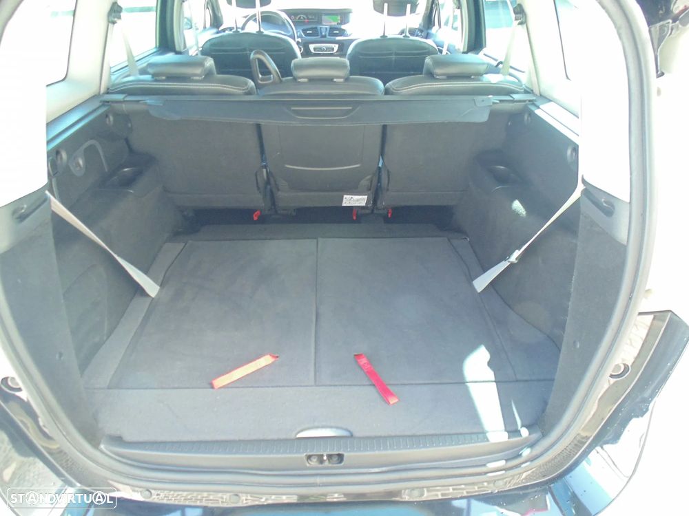 Renault Grand Scénic 1.6 dCi Bose Edition SS - 14