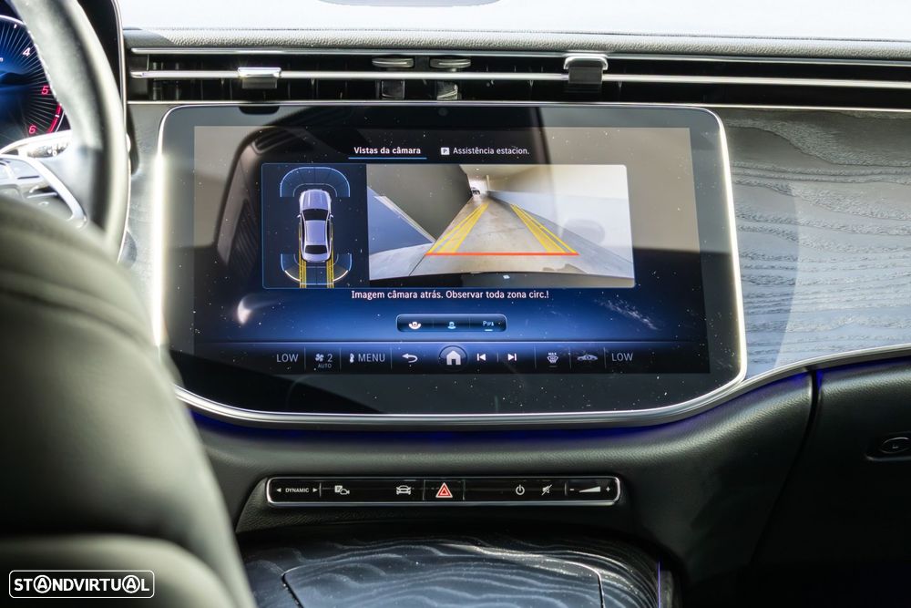 Mercedes-Benz E 220 d - 49