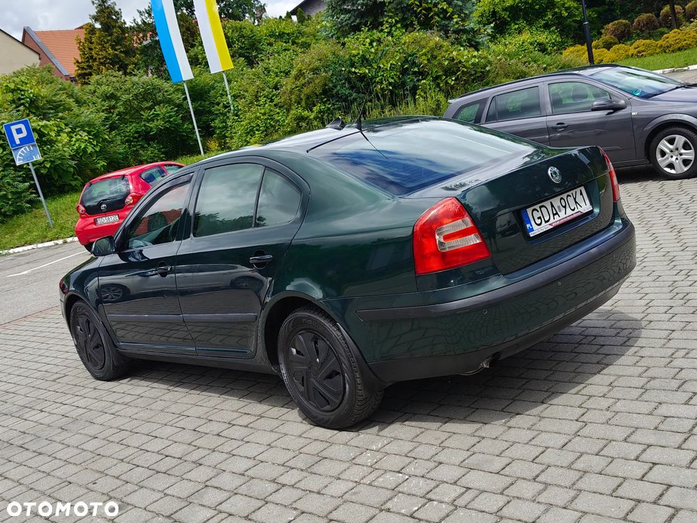 Skoda Superb 2.0 Exclusive - 13