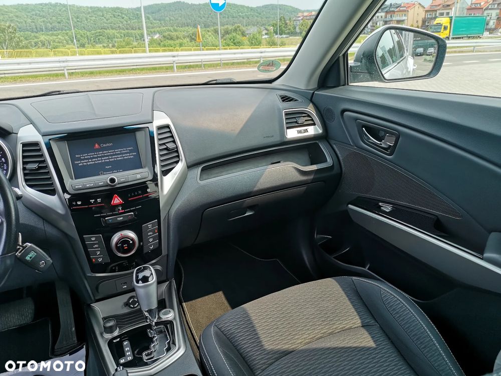 SsangYong/KGM Tivoli 1.6 Quartz - 16