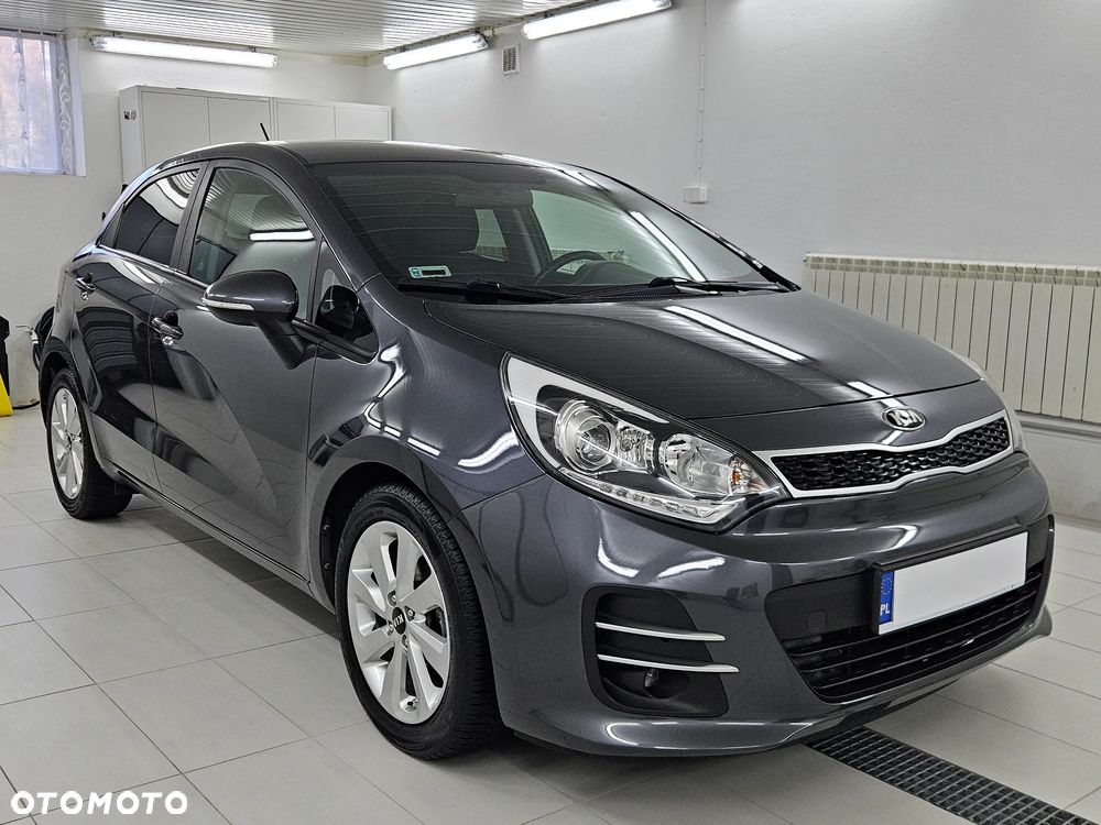 Kia Rio 1.2 L - 17