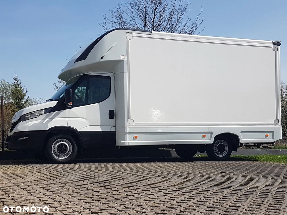 Iveco DAILY KONTENER NISKOPODŁOGOWY 4,43x2,23x2,42 SKLEP KAMPER FOODTRUCK BAR KLIMA KONIOWÓZ - 40