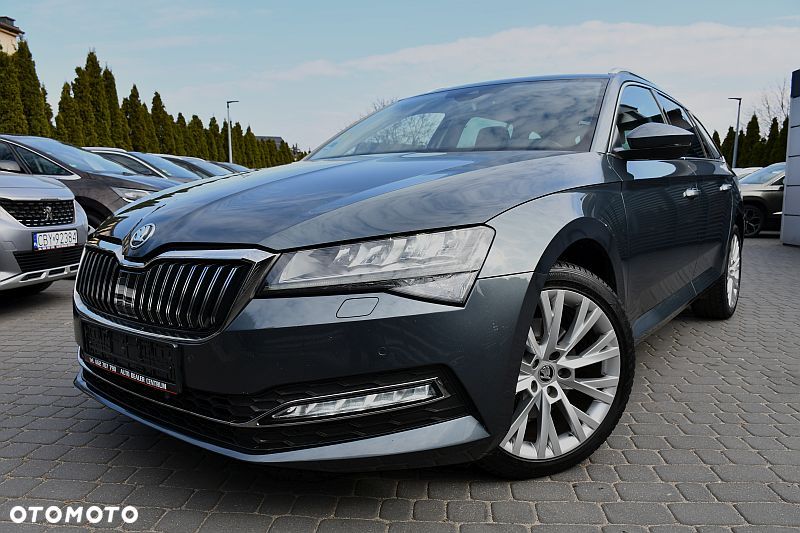 Skoda Superb 2.0 TDI DSG Style - 2