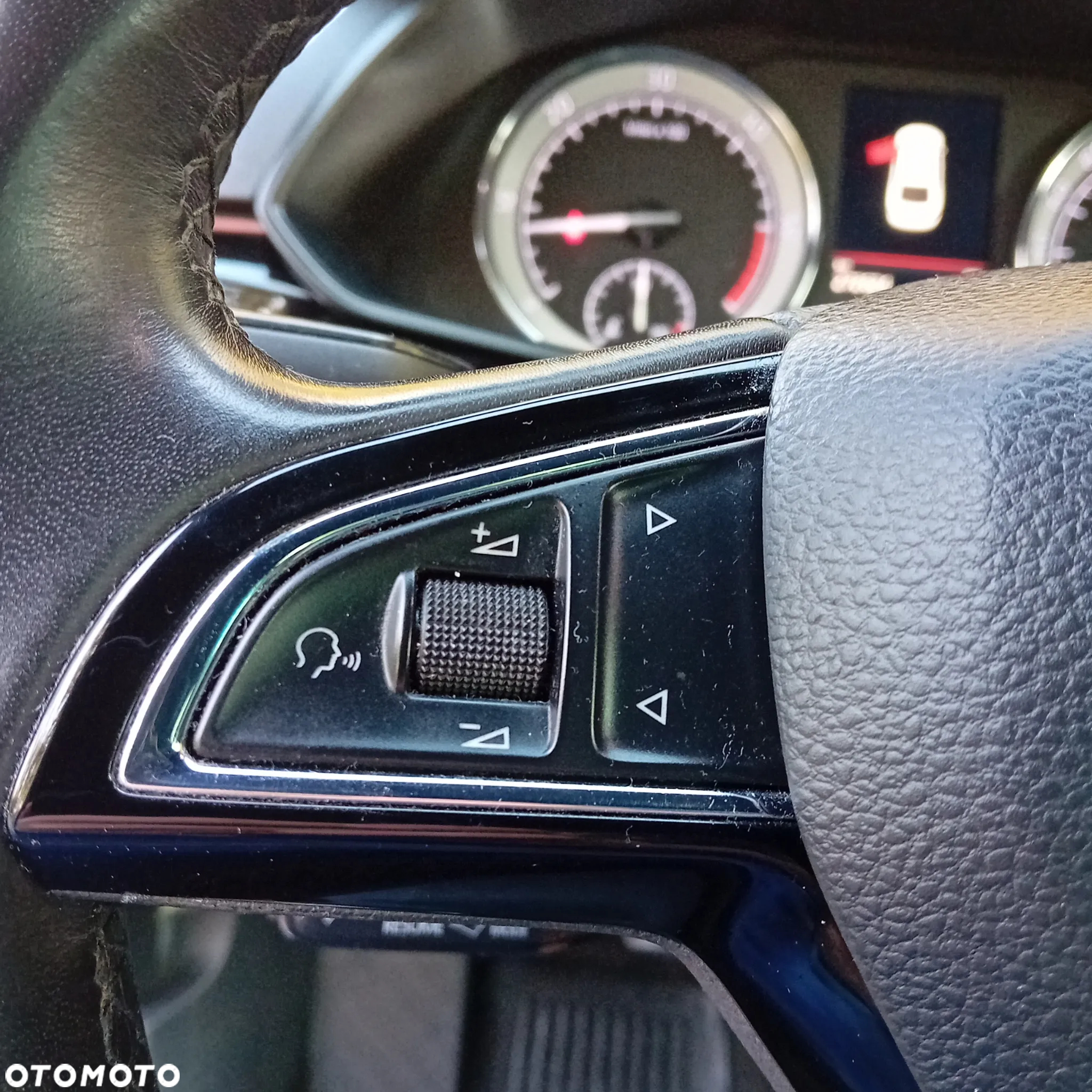 Skoda Superb 2.0 TDI 4x4 L&K DSG - 16