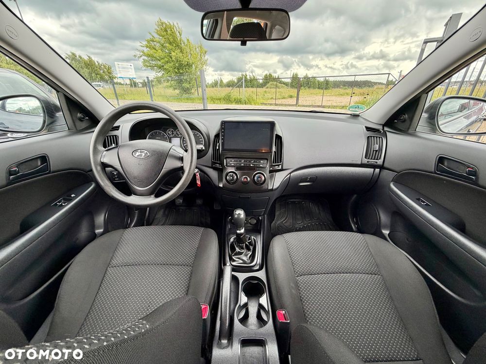 Hyundai i30 1.4 Comfort - 10