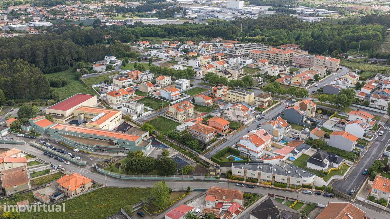 Moradia T3 Premium à venda em Arcozelo | Cinema Privado | 359 m² - Grande imagem: 4/43