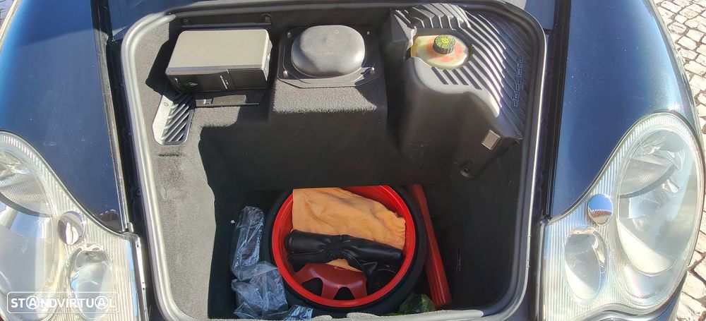 Porsche 911 (996) - 14