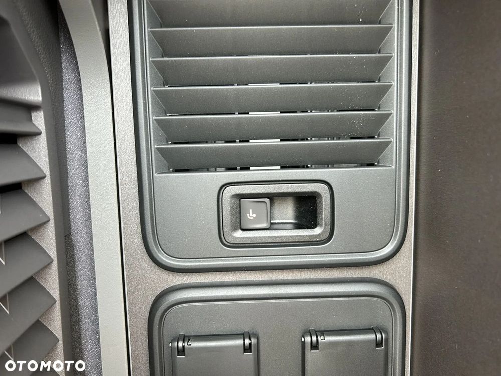 Volkswagen California - 36