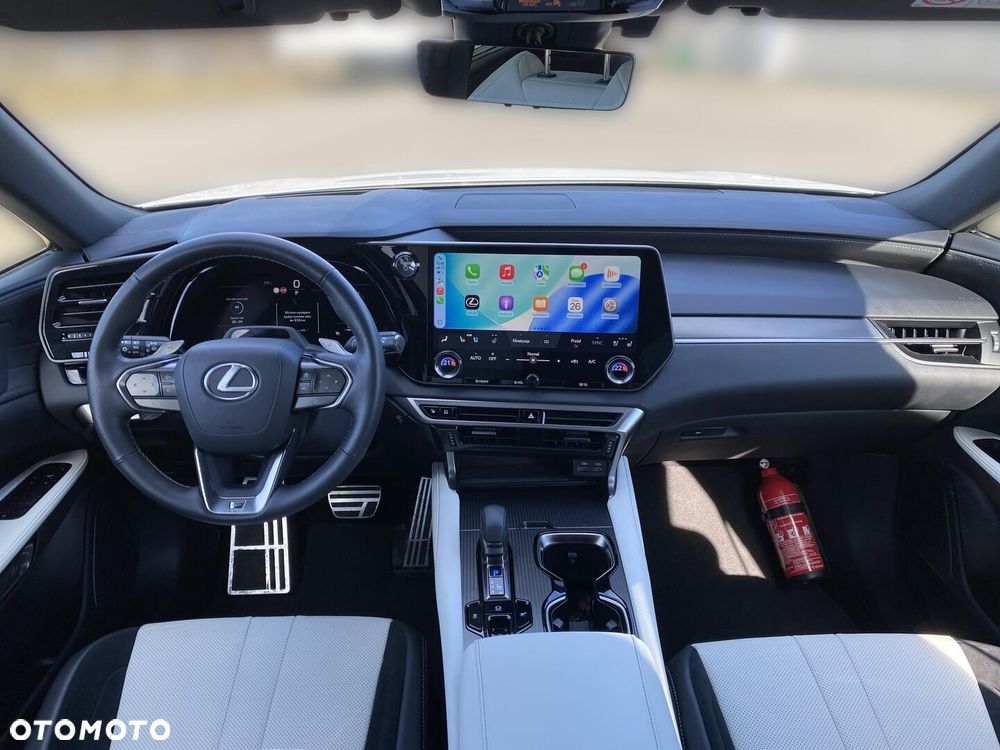 Lexus RX - 4