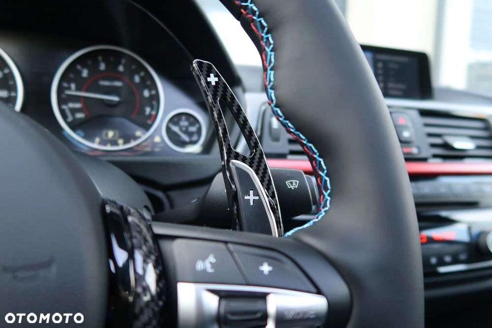 BMW Seria 3 335i xDrive M Sport - 24