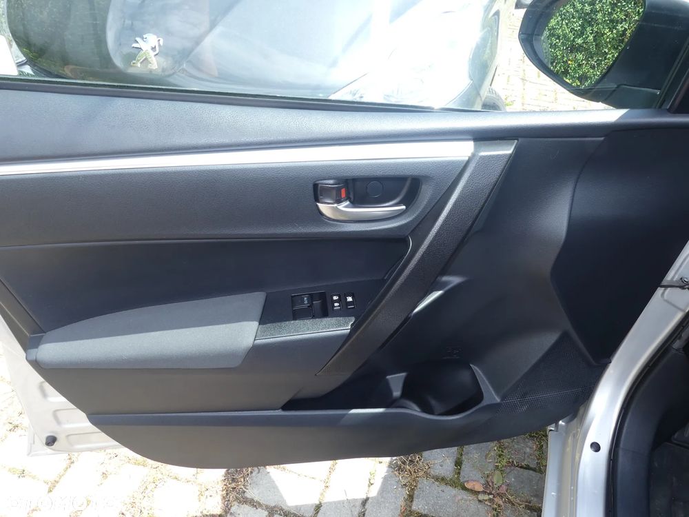 Toyota Corolla 1.33 Comfort - 20